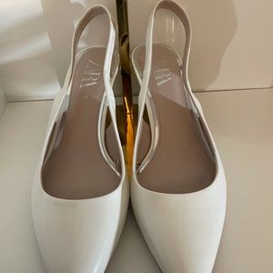 NWOT Zara Slingback heels